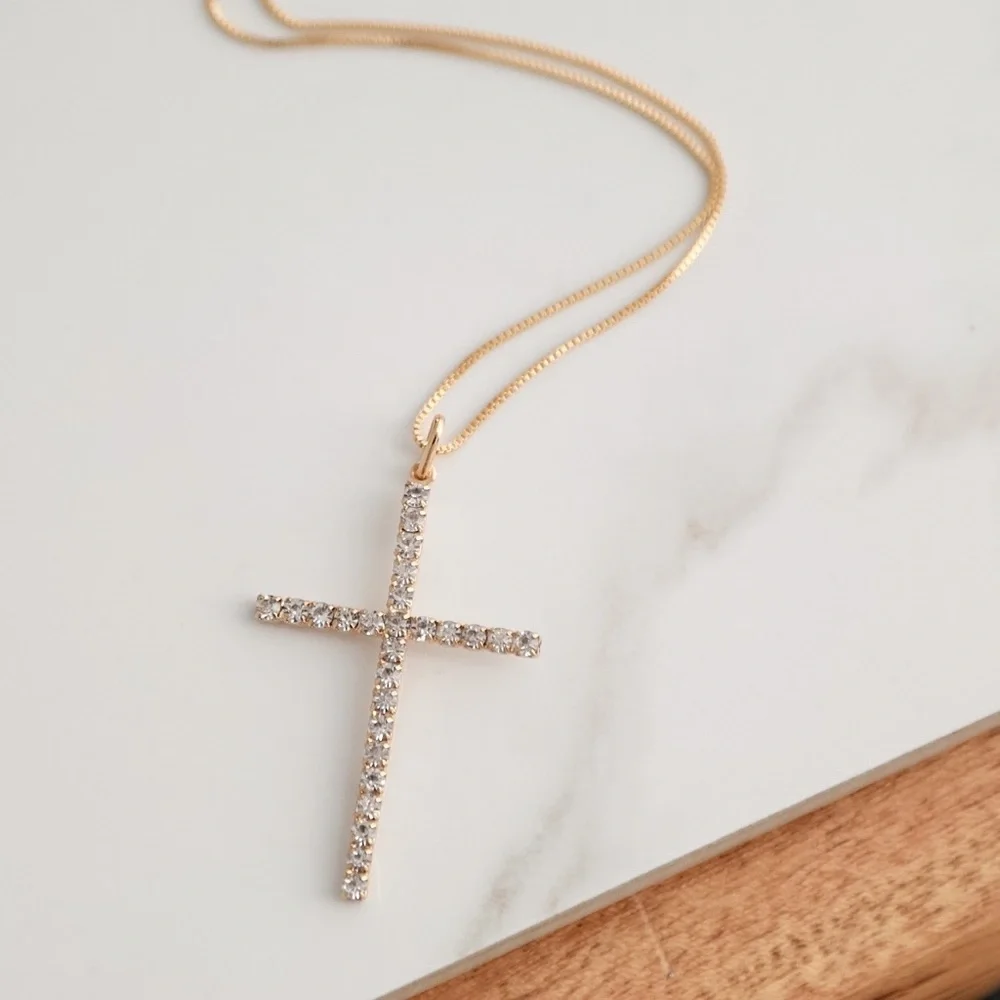 Crystal Cross Necklace | 18k Gold Filled - Picture 3 of 8
